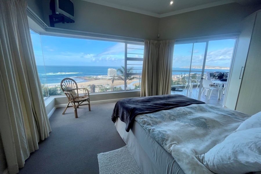 To Let 3 Bedroom Property for Rent in Signal Hill Western Cape
